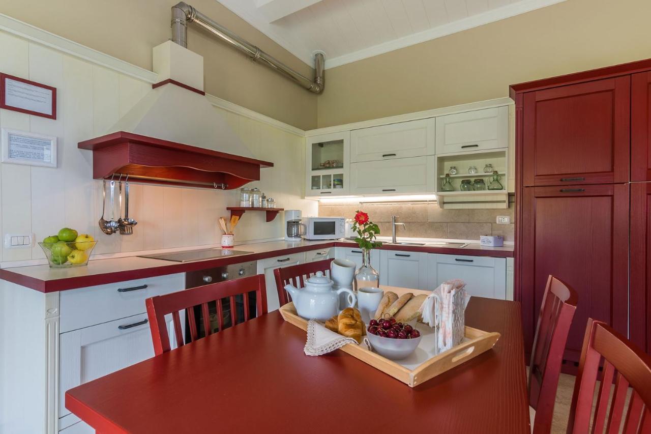 Fermignano Casa Emanuelaヴィラ エクステリア 写真